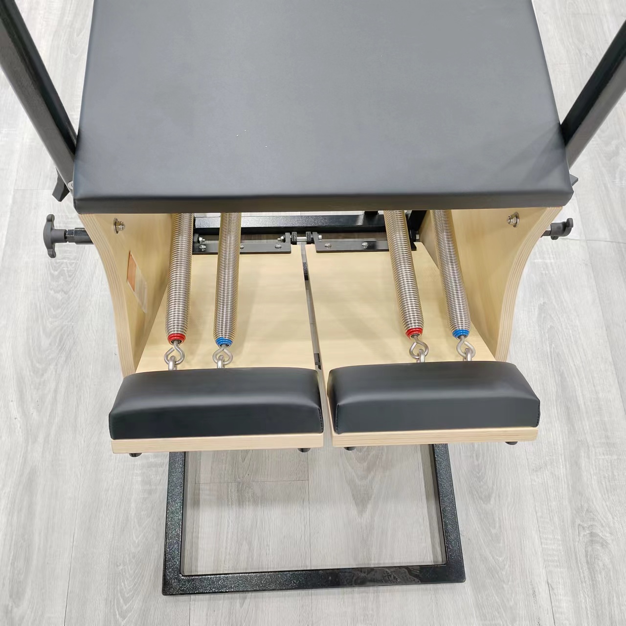 Elite Maple Wunda Chair