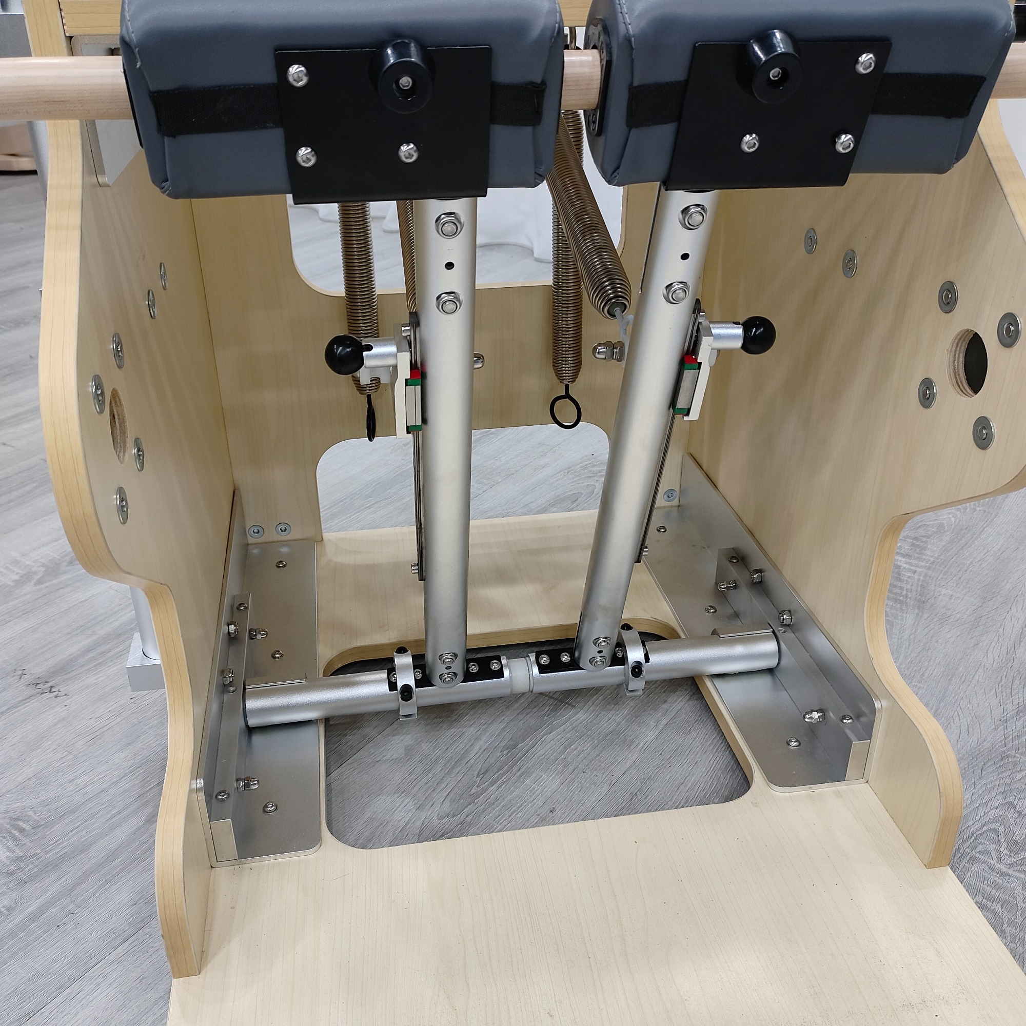 Luxury Maple Wunda Chair