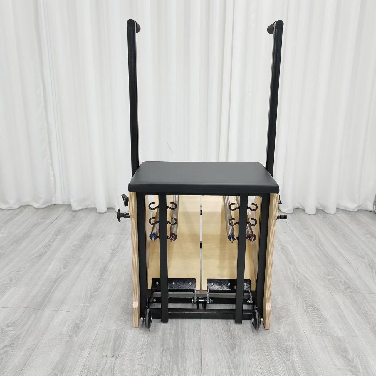 Elite Maple Wunda Chair
