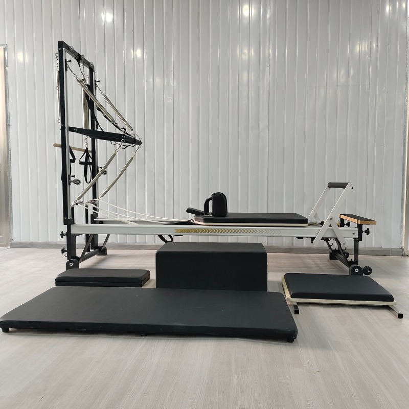 Luxury Aluminum Reformer With Tower