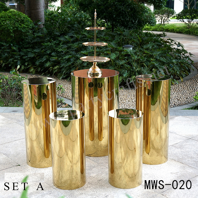 gold and silver round plinths MWS-020