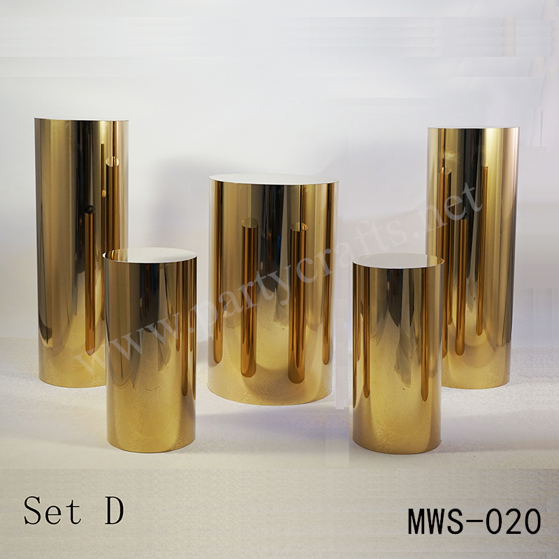 gold and silver round plinths MWS-020