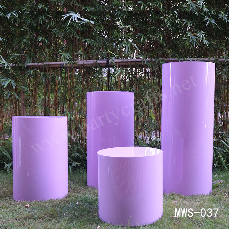 blue pink purple pedestal stand