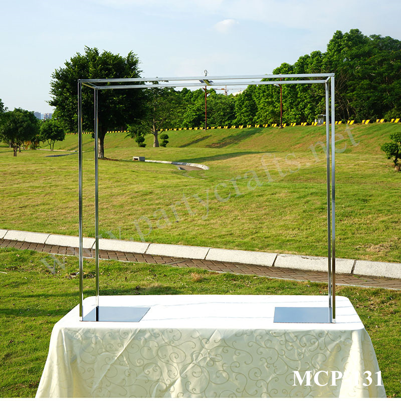 gold flower stand (MCP-131)