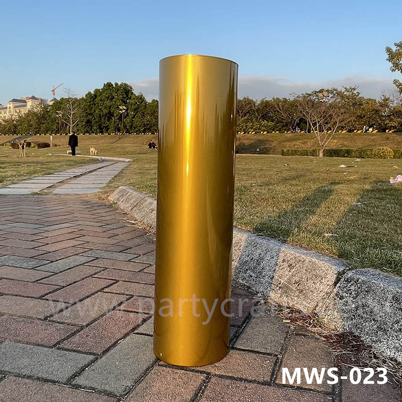 Golden cylindrical vase （MWS-023）