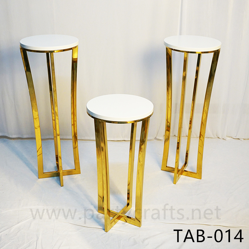 cake table (TAB-014)