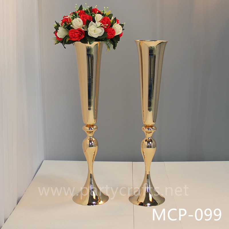golden metal vase flower vase centerpiece wedding party event decoration bridal shower decoration