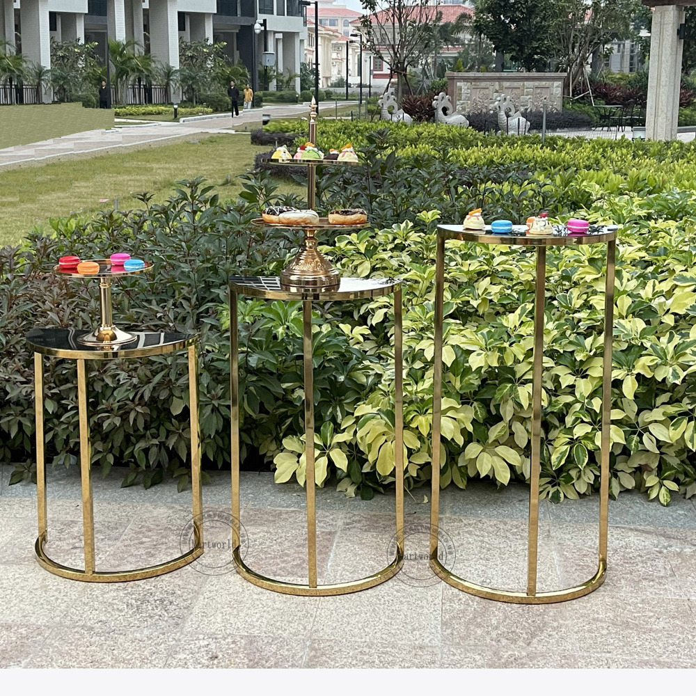 silver and gold moon shape cake candy table top gold base aisle decoration home decoration art display stands wedding birthday party event bridal shower planning decoration