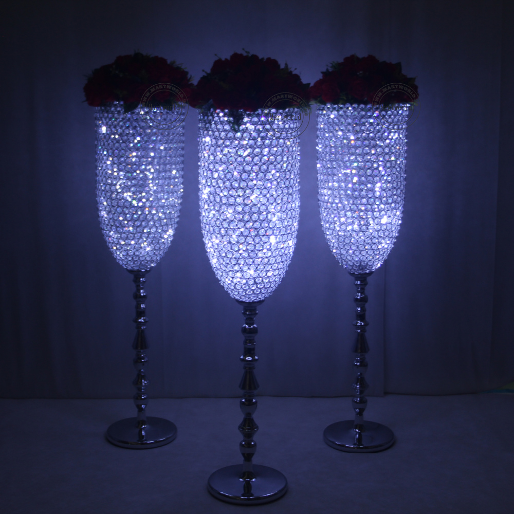 crystal centerpiece champagne glass flower vase hotel hall decoration wedding party event bridal shower decoration  aisle deocration
