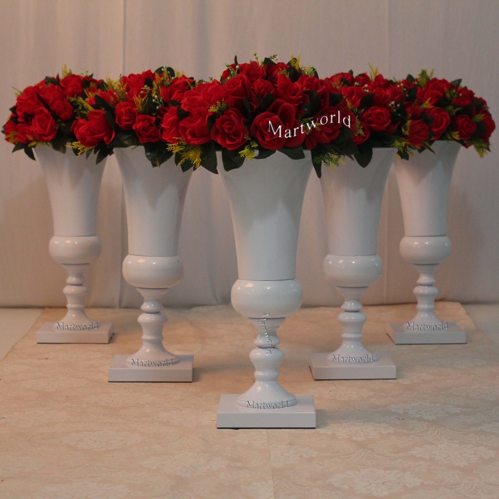 Stylish flower vase metal vases for wedding events table decor party backdrop centerpiece decor bridal shower couples shower decor ideas