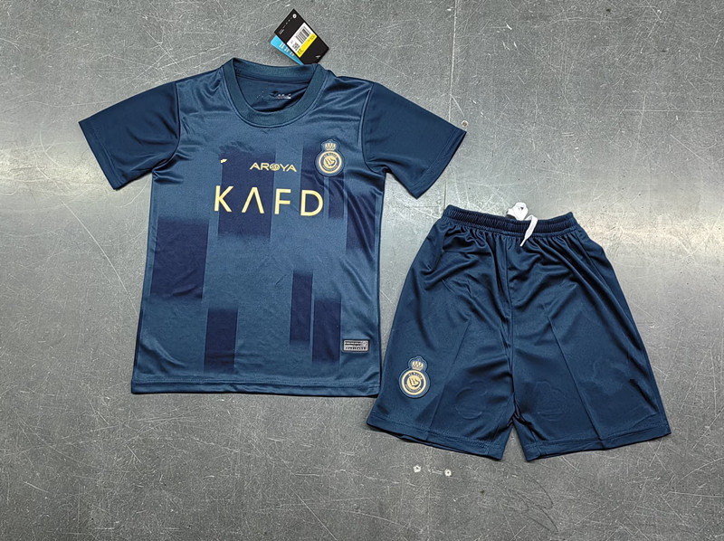 利雅得胜利儿童套装衬衫