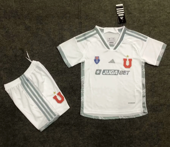 Traje de niño U de Chile 2024