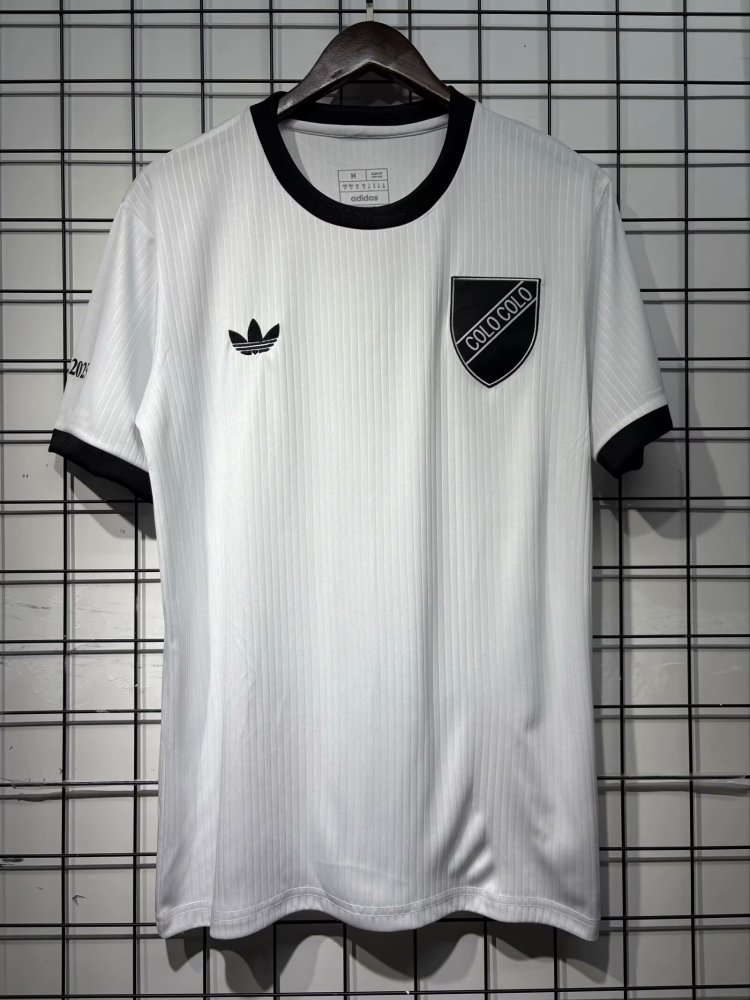 Edición especial con diseño de hincha de Colo Colo