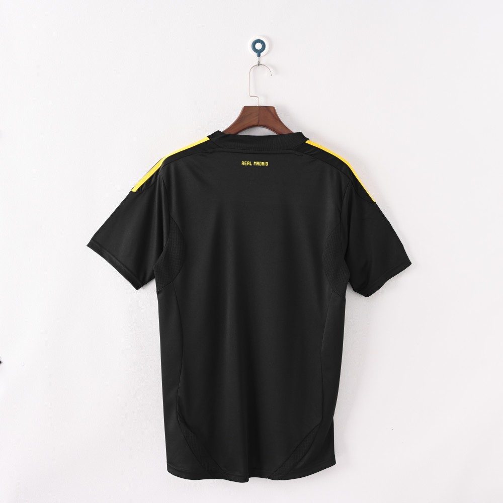 Uniforme de portero del Real Madrid 2011/12 negro