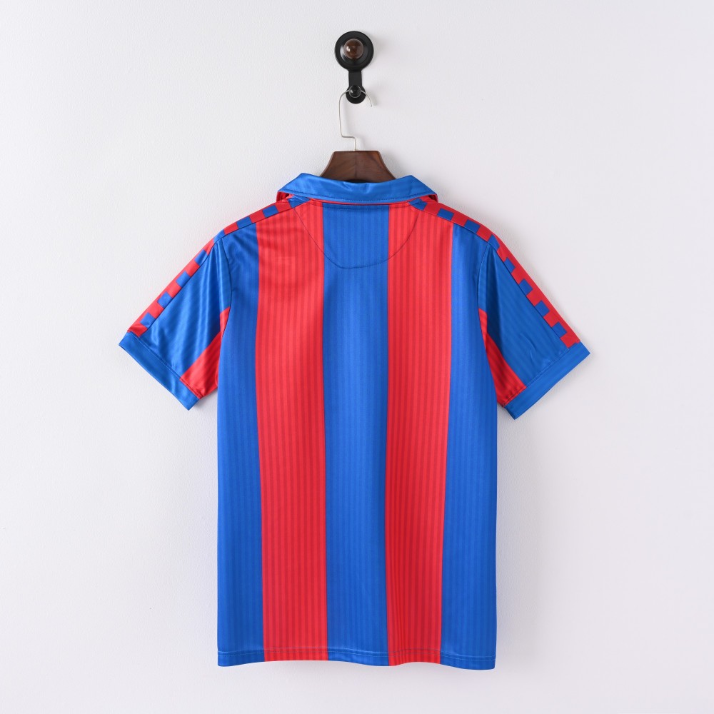 Estadio local del Barcelona en 1982/84