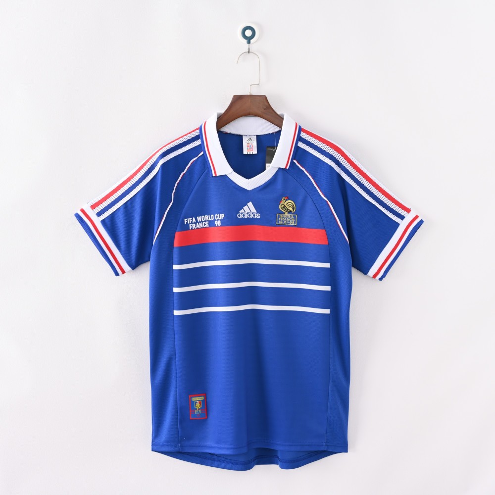 Casa en Francia, 1998