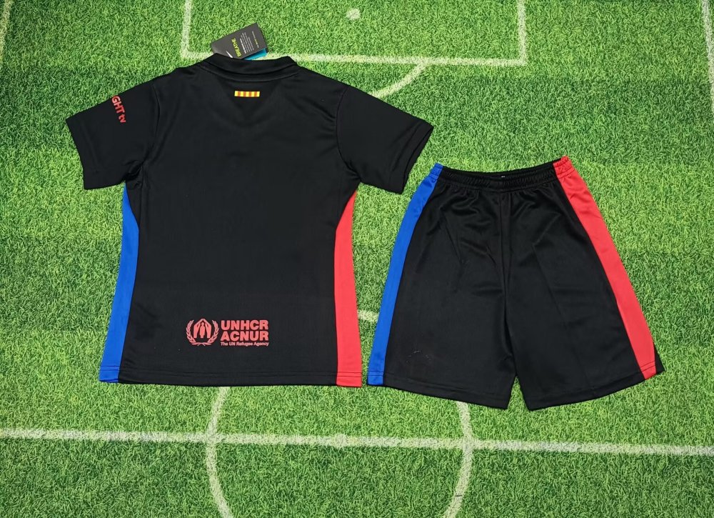 Nuevo anuncio del partido visitante del Barcelona 24-25