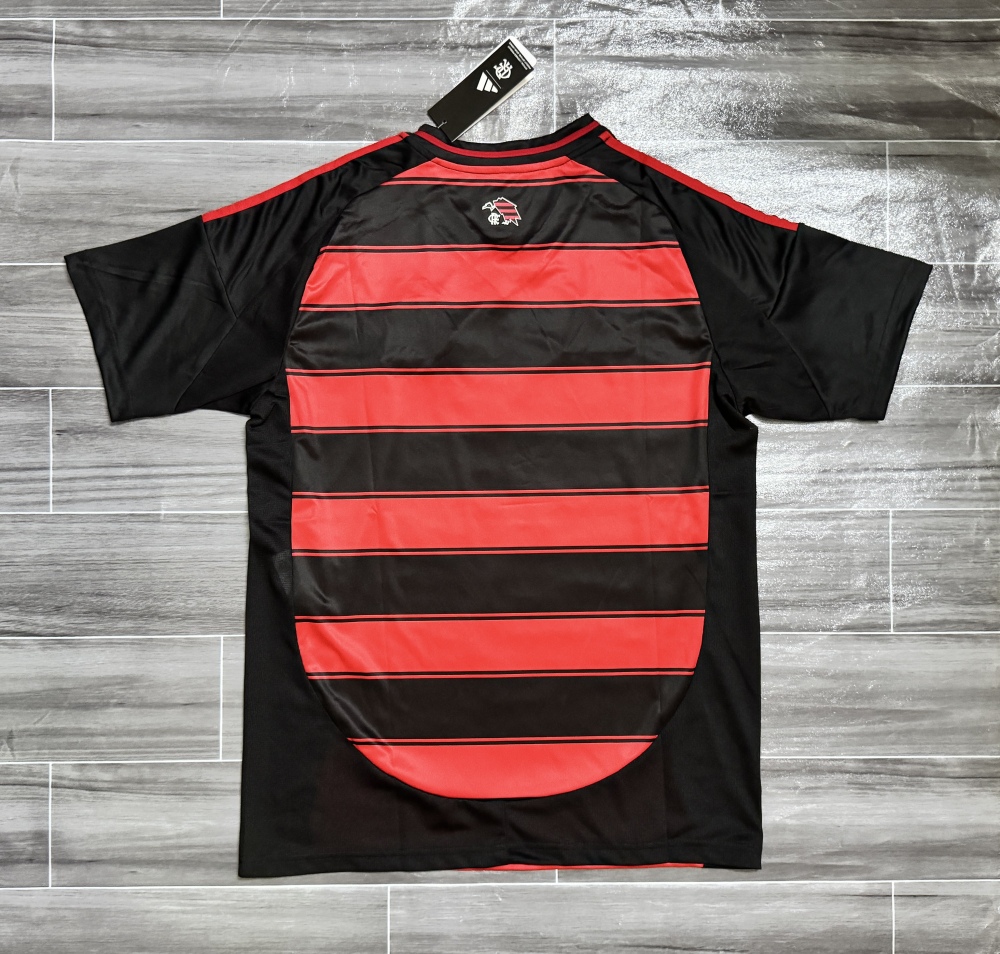Camiseta local del Flamengo 25-26