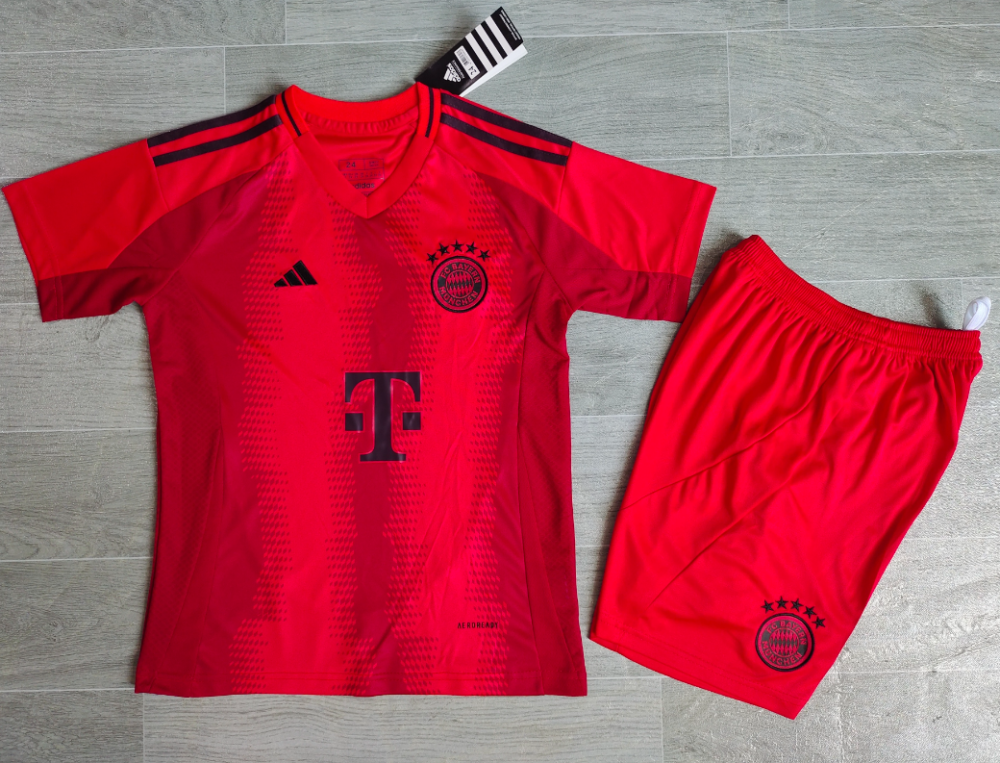 Ropa infantil local 2425 Bayern