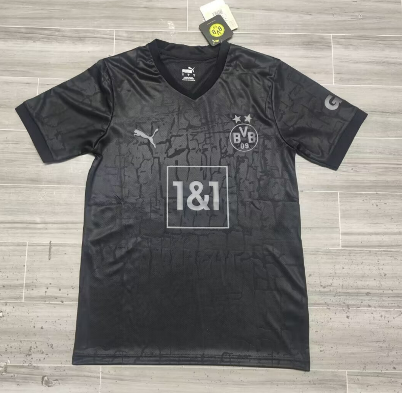 22-23 Dortmund Negro