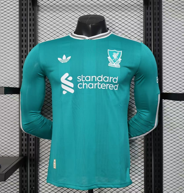 Jugador: Camiseta de manga larga del Liverpool para el segundo partido fuera de casa