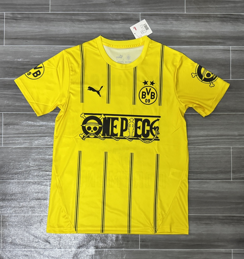 Edición de colaboración de One Piece con Dortmund