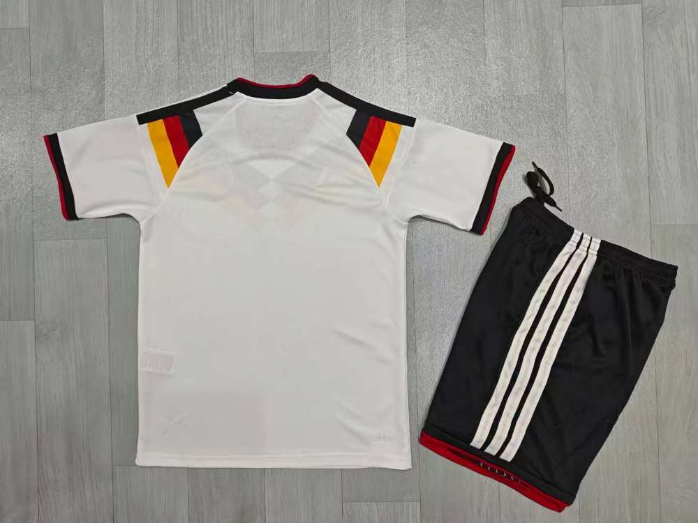 2627 Equipamiento infantil para el hogar alemán