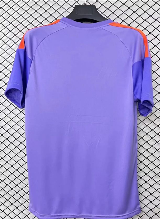Uniforme de entrenamiento de la Universidad de Chile 2627