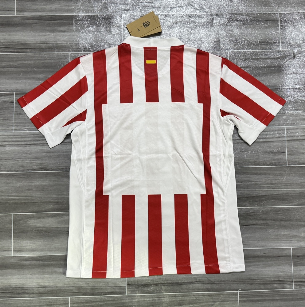 Partido en casa del Atlético de Madrid, 25-26