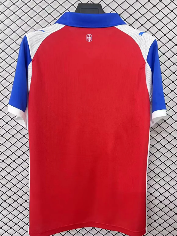 Camiseta de la Universidad Católica 2627