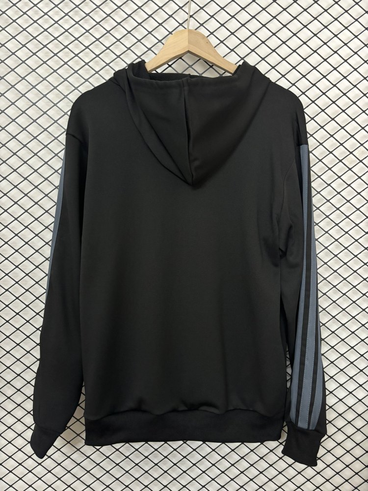 Sudadera negra con capucha COLO2026