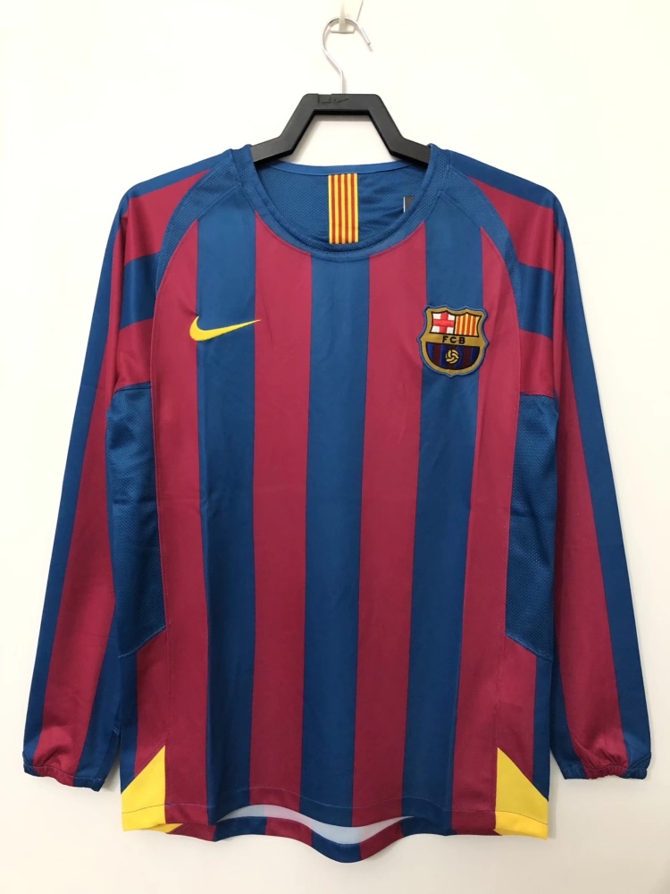 Camiseta de manga larga para el partido en casa del Barcelona (05/06)