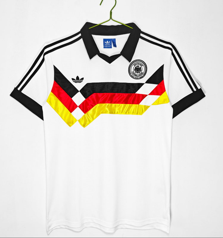 Temporada 1988/89 Partidos en casa en Alemania