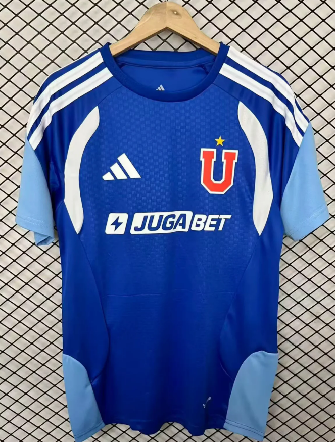 Traje de entrenamiento de la Universidad de Chile 2026