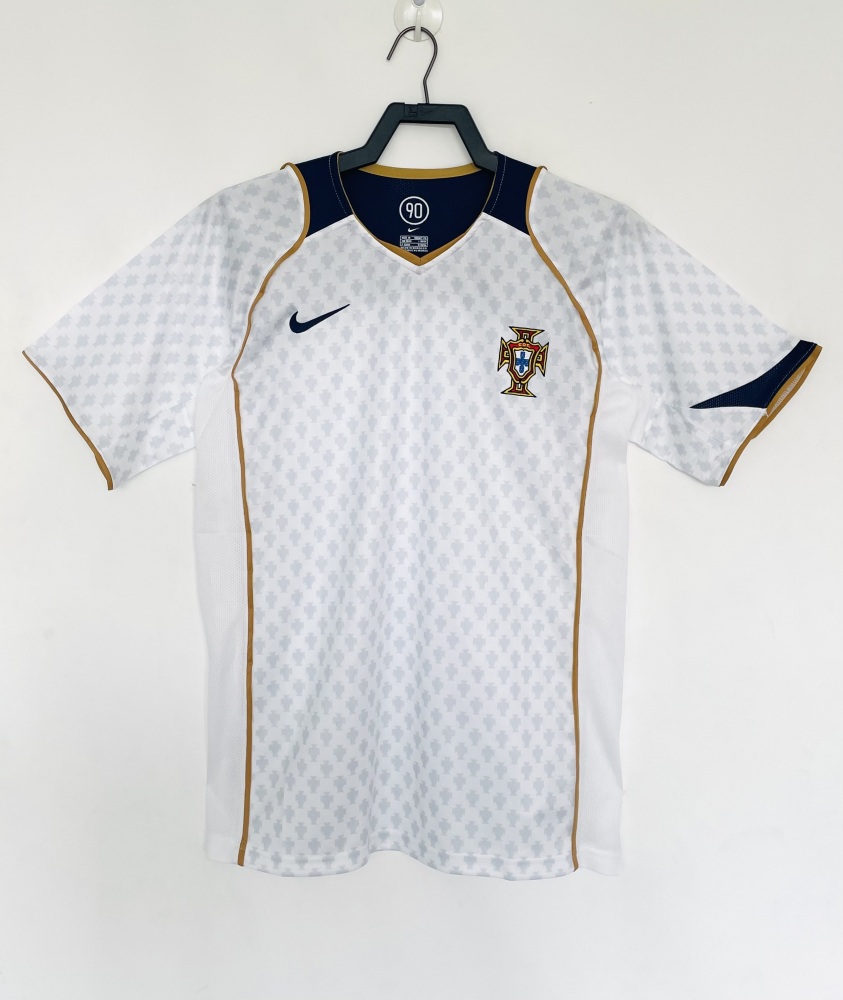 Camiseta de visitante de Portugal 2004
