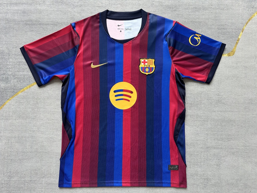 Estadio local del Barcelona 2627