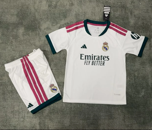 Equipación local del Real Madrid 26-27 (Infantil)