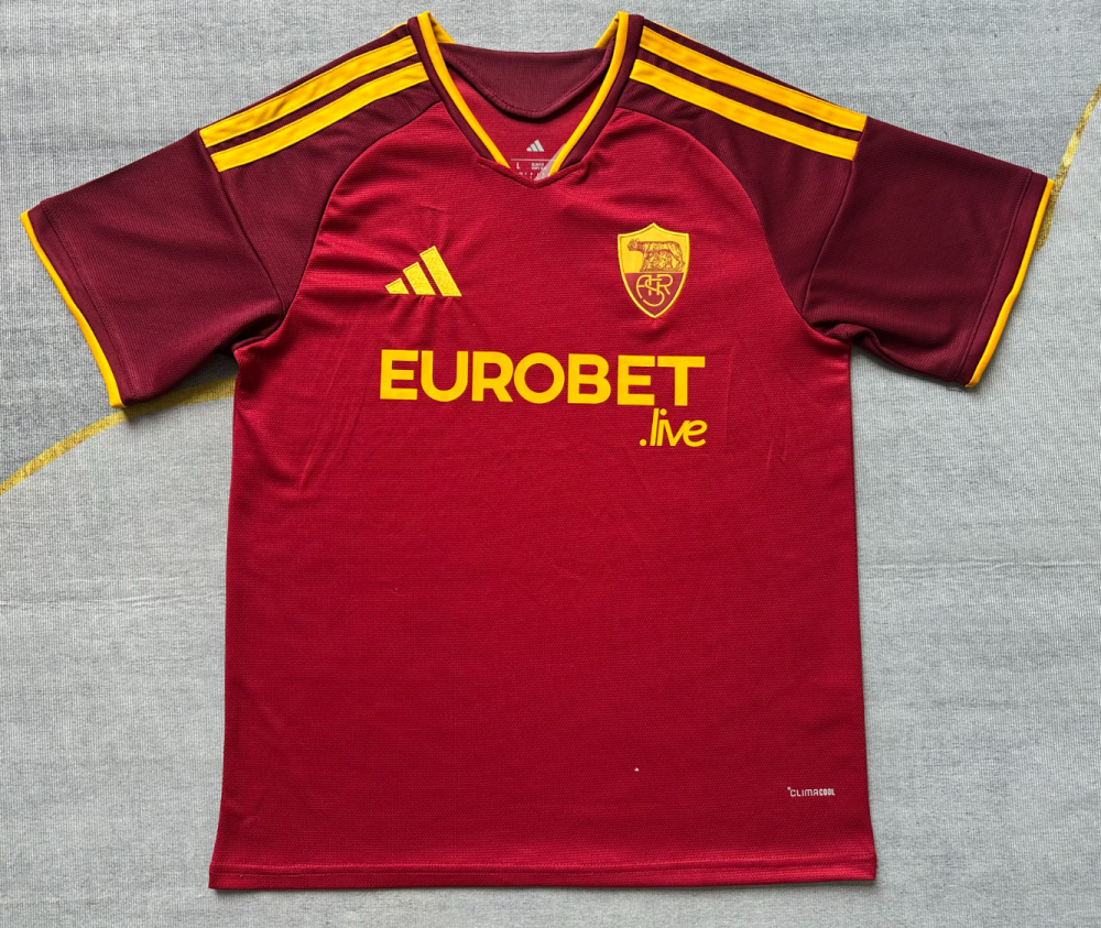 Partido en casa de la Roma, 26-27