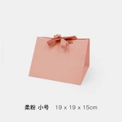 ソフトピンク 19x19x15cm(H)