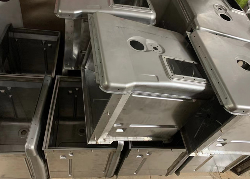 custom metal protective covers, equipment enclosures, industrial machinery, equipment protection, customized solutions, environmental factors, medical device casings, healthcare industry, medical-grade metals, industry compliance.