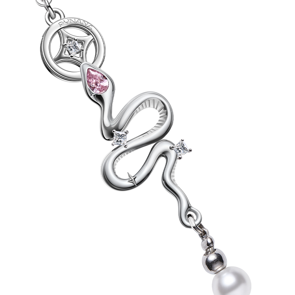 Hammered Circle & Fortune Snake