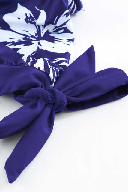 Blue Floral Pattern Strapless Tankini Set LC414353-5