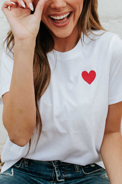 White Valentines Heart Pattern Embroidery T Shirt LC25219543-1