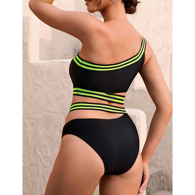 Black Contrast Cut-out Two Pieces Bikini Swimsuit TQX610008-2