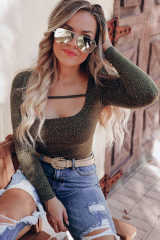 Olive Strappy Hollow-out Scoop Neck Long Sleeve Leopard Bodysuit LC6421125-9