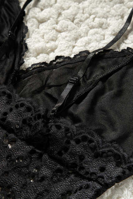 Black Chunky Lace Bralette LC253553-2