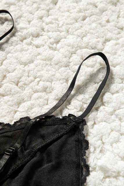 Black Chunky Lace Bralette LC253553-2