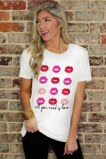 White all you need is love Valentines Kisses Graphic Tee LC25219470-1