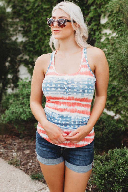 American Flag Scoop Neck Buttoned Tank Top LC2565925-3