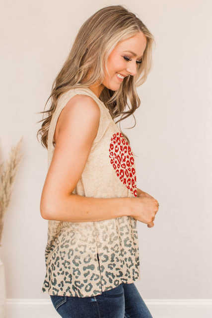 Apricot Valentines Heart Pattern Leopard Print Tank Top LC2568095-18